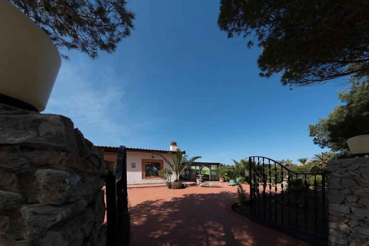 Villa Delfino San Vito Lo Capo 0*,  Italy